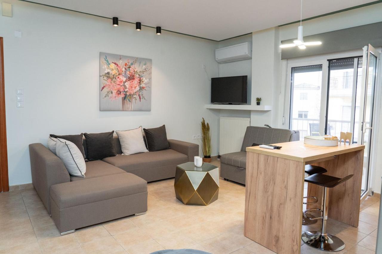 Ferienwohnung The Whole Packet C4 Center With Parking Larissa Exterior foto