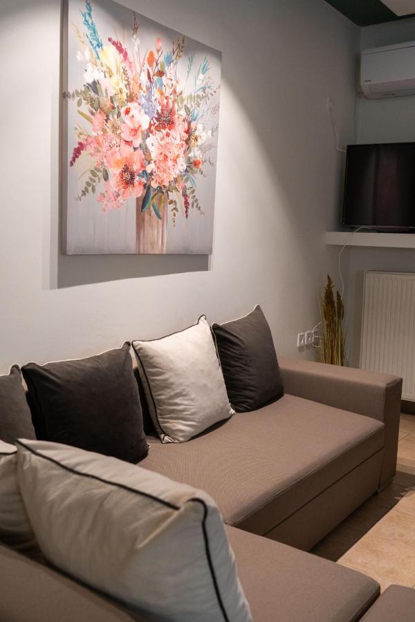 Ferienwohnung The Whole Packet C4 Center With Parking Larissa Exterior foto